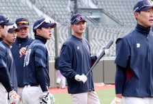 [포토] 윤동희 '반갑다 사직구장'