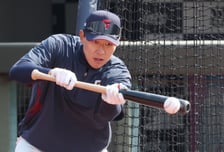 [포토] 박승욱 '번트가 중요해'