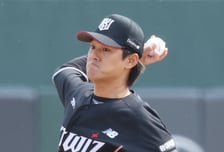 [포토] 주권 '정교한 제구력'