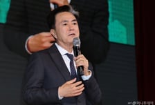 김태흠, 국민의힘 충남지사 후보 공천 신청…"피하는 건 제 길 아냐"