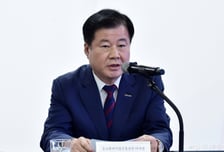 "中企 AI 전환, 선택 아닌 기업 경쟁력 좌우"…중장기 추진계획 '시동'