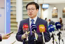 여한구 통상교섭본부장 "미국, 한미 합의대로 15% 관세 지키고자해"