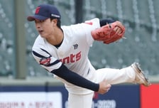 [포토] 박정민 '돌직구 피니시'