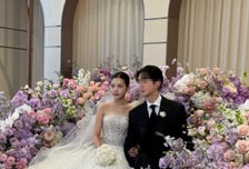 "만난 지 6년 5개월" 제니, 깜짝 결혼 소식…사업가와 웨딩마치