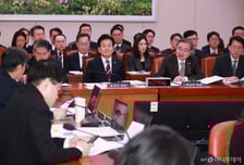 [단독]국회 외통위, 17일 긴급현안질의…"중동상황 대응 관련"