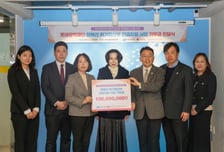 롯데장학재단, '장혜선 위기임산부 긴급지원 사업' 전달식 진행