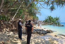 불교 국가 해변서 웬 나체?…누드비치 아닌데 '훌러덩', 주민 뿔났다