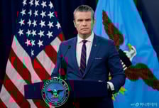 이란 최고지도자, 왜 '서면' 성명?…美 국방 "부상으로 외모 훼손된 듯"