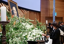 이해찬 전 총리 49재 엄수…김혜경 여사, 정청래 민주당 대표 등 추도