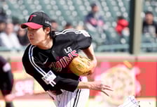 [포토] 임찬규 '역동적인 피니시'