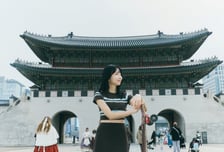 30만 유튜버와 베네데타 보롤리의 만남…'서울, 롱보드, 신발'