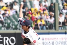 [포토] 정철원 '팔랑 역투'