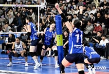 '봄배구 경쟁 끝까지 간다' IBK 기업은행, GS칼텍스에 셧아웃 완승! 남녀부 최종전서 4위 가린다 [V리그 종합]