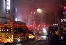 서울 소공동 게스트하우스 화재로 10명 부상…일대 도로 통제