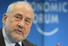 골드만삭스 "원유 평균 100달러"·스티글리츠 '스태그플레이션' 경고