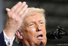 "호르무즈 지킬 군함 보내라"...트럼프, 한중일에 전쟁 떠안기나