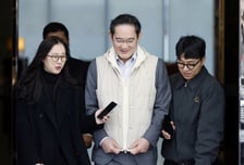 이재용, 獨서 '배터리 세일즈'… 삼성SDI, 반등 실마리 찾는다