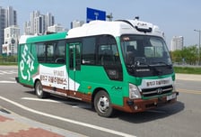 동작구, 전국 첫 자율주행 마을버스 누적 이용객 1만 명 태웠다