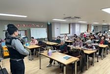 경찰 '고령층 맞춤형 교육' 성과…보이스피싱 피해 41% 줄어