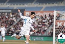 'MVP' 이동경도 홍명보호 제외... K리거 필드 플레이어 '단 2명뿐'