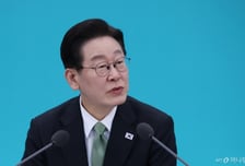 "검찰개혁은 당정합의안"…李대통령 "누군가의 선명성 위한 수정 안 돼"