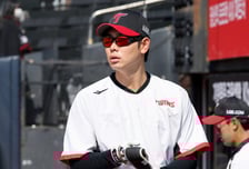 [포토]'날씨 좋다!' 훈련 준비하는 홍창기