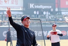 [포토]'캐치볼 하는 잠실 빅보이' 이재원