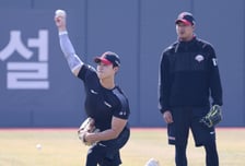 [포토]'올해는 더욱 강력하게' LG 김영우