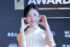 [포토] 정수빈 '당구공도 반한 미모'