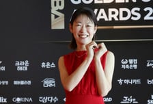 [포토] 히다 오리에 '레드 하트로 안녕'