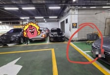 "네 애XX 잘 키우나 보자" 주차장에 카트 버린 아줌마 지적하자 '욕설'