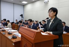 복지부 장관 "기초연금 제도개선, 최소 넘어 충분한 노후보장이 과제"