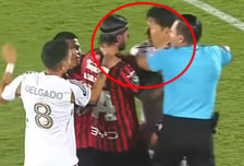 '살인태클→손흥민 멱살잡이 분노' LAFC, 챔피언스컵 극적 8강 진출... 알라후엘렌세 합계 3-2 격파