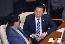 박지원, 정청래 상임위 與 독식 시사에 "전적으로 동감"