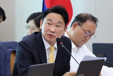 '노무현 사위' 곽상언 "정치적 이익 위한 추모, 盧 조롱하는 것"