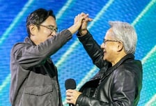 "막대한 제조역량 필요"…하루만에 또 '삼성' 언급한 젠슨 황