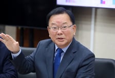 '與 험지' 대구서 가장 해볼만한 카드… 김부겸 결단만 남았다