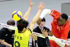 [포토]'임성진 블로킹 돌파'  베논