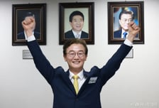 '통일교 금품 수수 의혹' 전재수 민주당 의원, 19일 첫 소환 조사