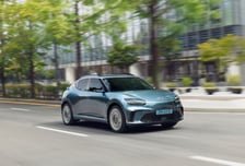 제네시스, '2027 GV60' 'GV70 전동화 모델' 판매 개시