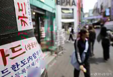 가맹점수수료 4400억 급감… 카드사, 서민 급전대출로 수익 메웠다