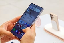 작년 지식서비스 적자 100억달러 넘어…R&amp;D·앱결제에 '발목'