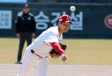 [포토]'LG전 선발로 나선' 다케다