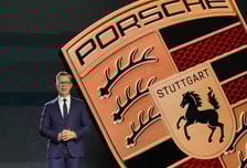 '1만대 클럽' 재진입한 포르쉐…전동화 앞세워 '질적 성장' 가속화