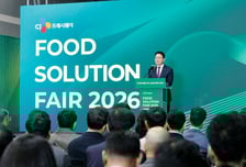 "주문은 플랫폼에서, 배송은 냉장고까지"...CJ프레시웨이, 유통 혁신모델 제시