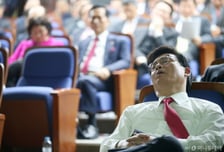 봄철 따뜻해지니 꾸벅꾸벅… 낮잠 20분 넘기면 벌어지는 일