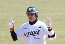 [포토] 타임 요청하는 허경민