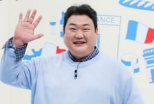 '팬 무시 논란' 김준현, 소속사 결별…"충분한 논의 후 계약 종료"