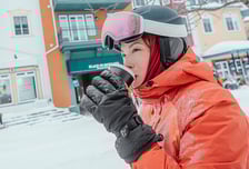 "핫초코 너무 뜨거워 5살 딸 화상"…스키 리조트 고소한 부모