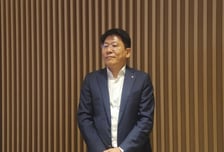 LG엔솔 김동명 "폴란드 ESS 전환 의미있는 수준…테슬라 관계 확대"